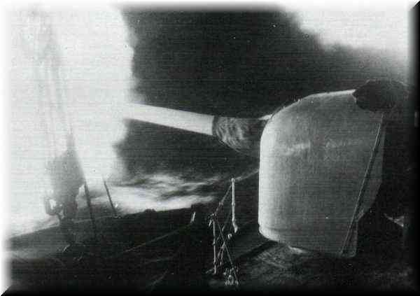 Night firing of a six inch gun.